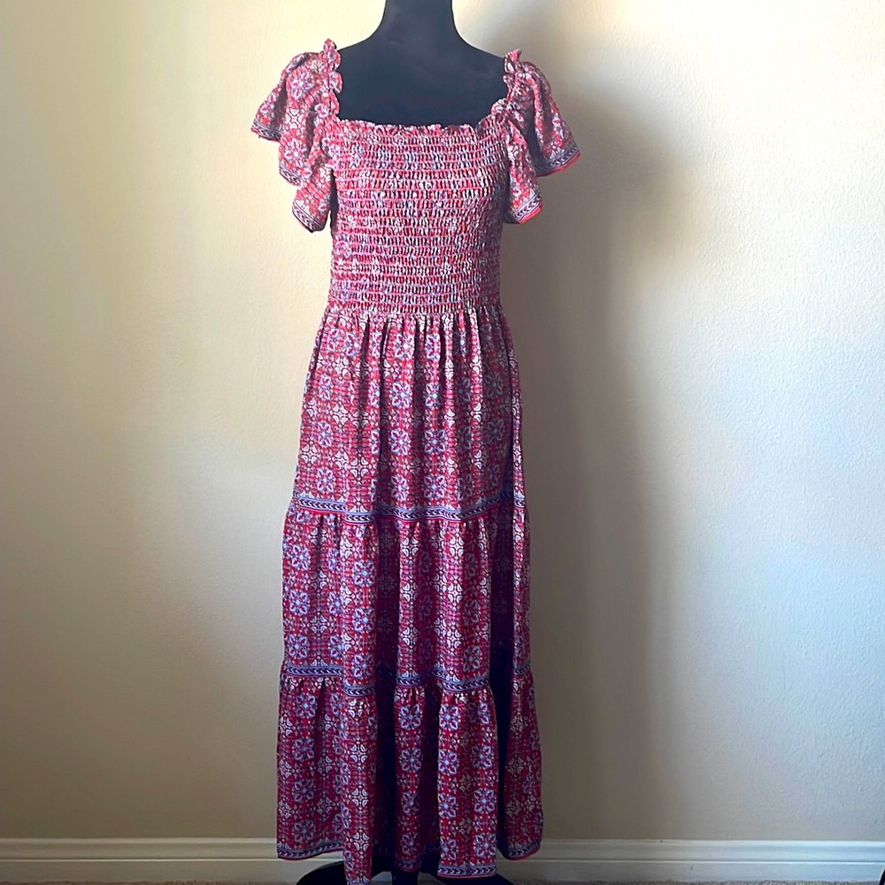 Max studio L red/White/blue maxi dress smocked bodice 100% polyester fits 10/12